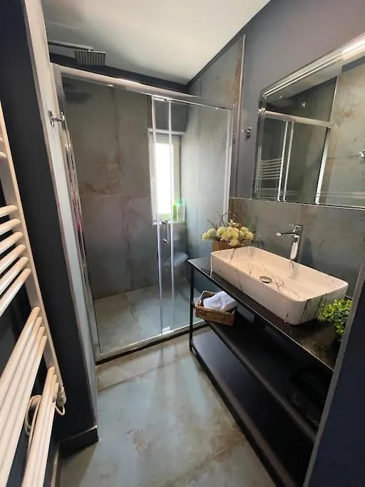 Voyage Penthouse Apartment Tirana