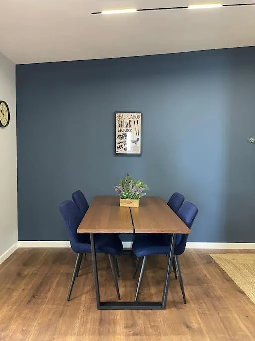 Voyage Penthouse Apartment Tirana 0*,