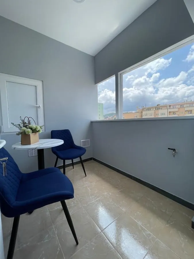 Voyage Penthouse Apartment Tirana